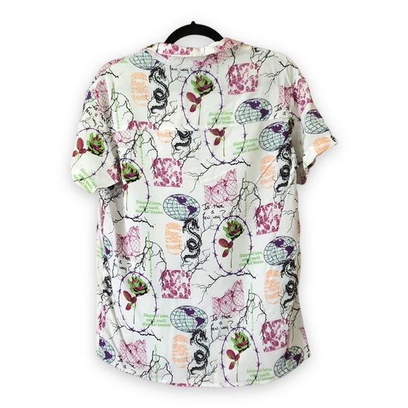 Vitriol White Slayer of Love Printed Button Up Short Sleeve Shirt Size Medium - Picture 2 of 6